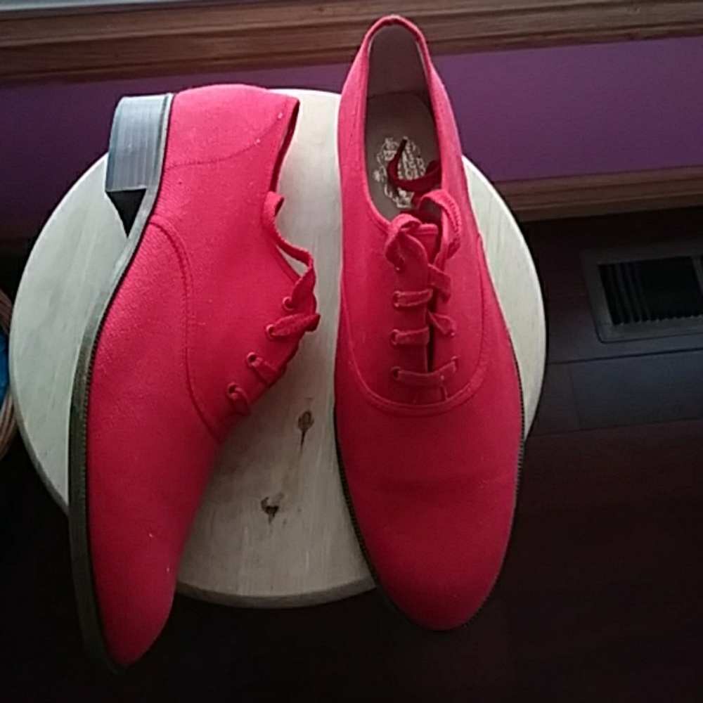 Mens shoes vintage 1970's. Father & Son brand.